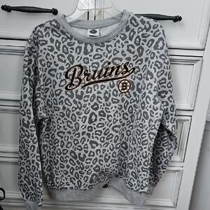 Boston Bruins Pullover Sweater Womans Large Leopard
